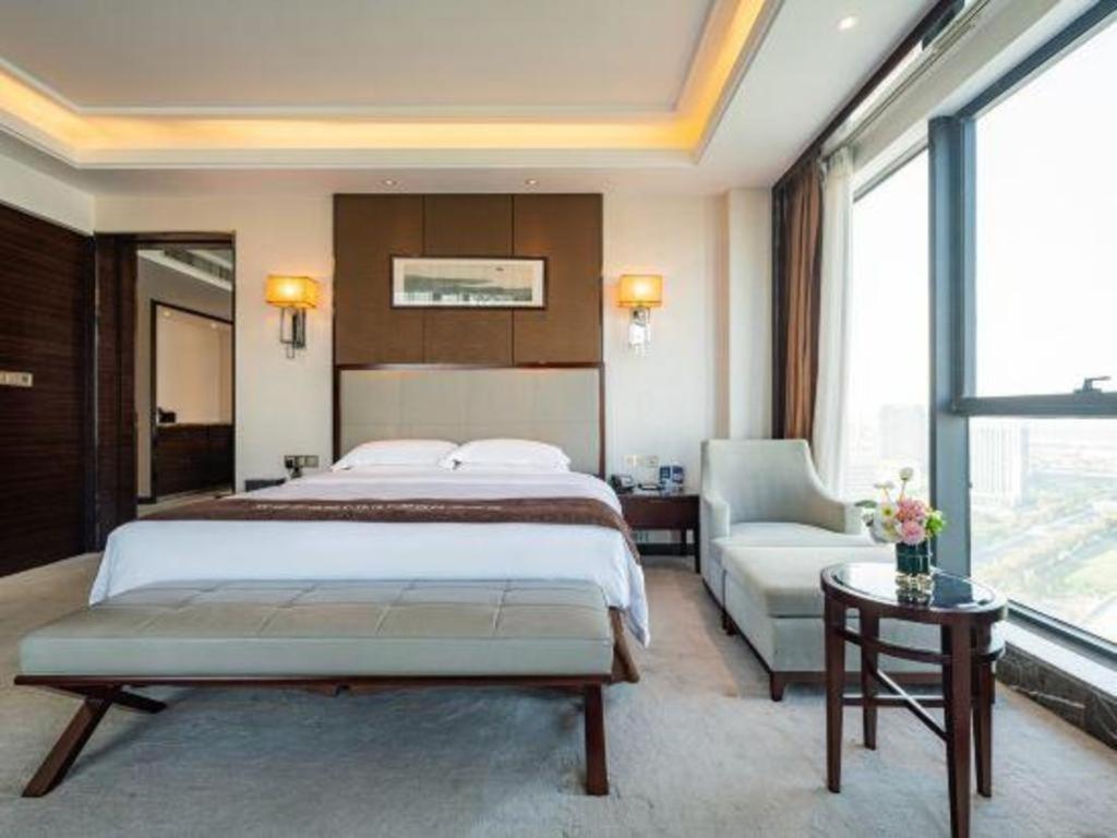 Eurasia Convention International Hotel Wuhan Eksteriør bilde
