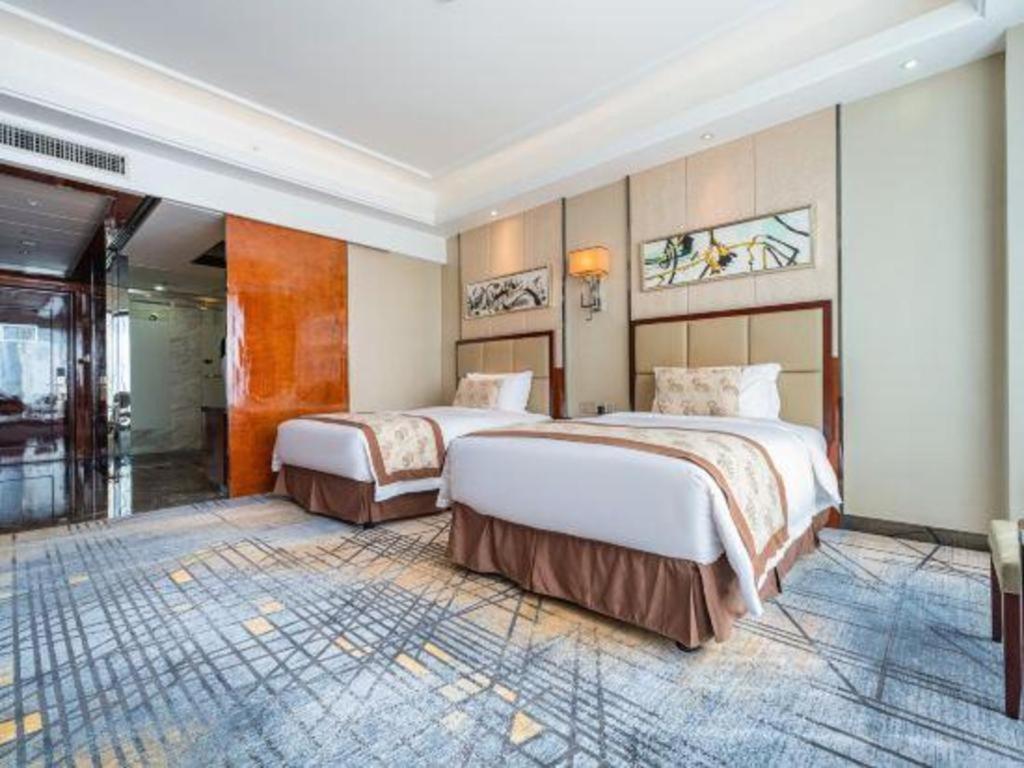 Eurasia Convention International Hotel Wuhan Eksteriør bilde